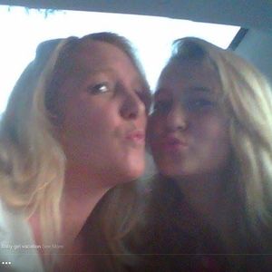 Meet your Posher, Chassidy