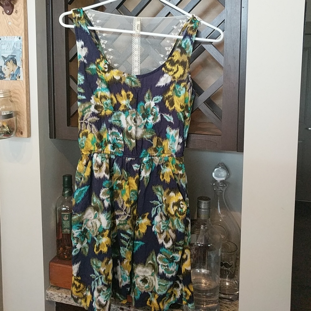 Francescas sundress size small *great shape