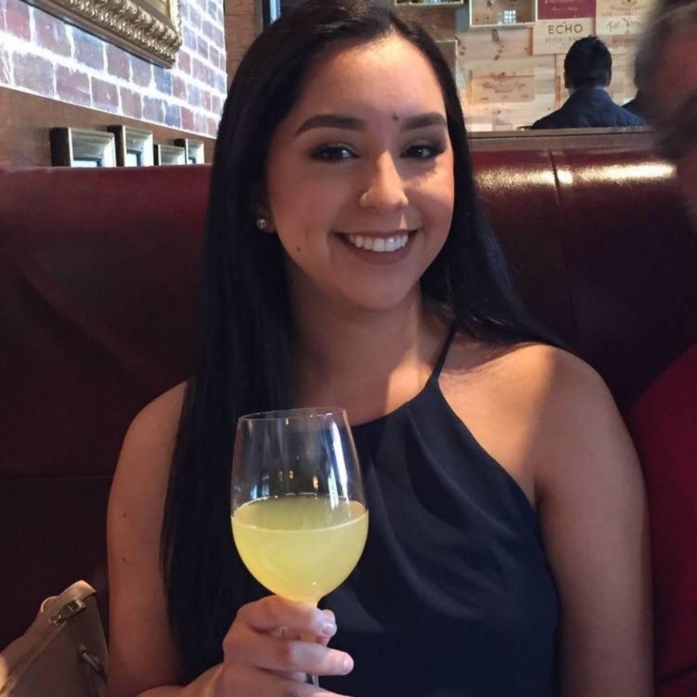 Meet your Posher, Andrea