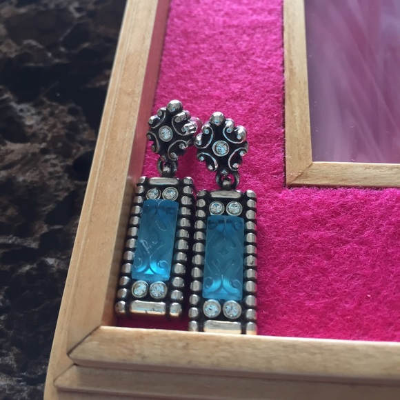 Jewelry - Brighton earrings.