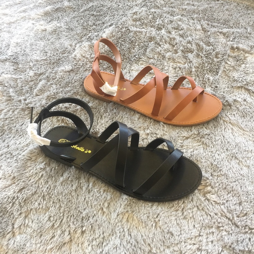 Under Wraps Sandal - Black - Picture 2 of 4
