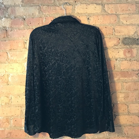 Bentley Velvet Flower Detailed Button-down, Size L - Picture 2 of 3