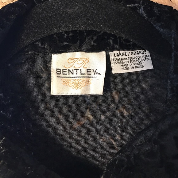Bentley Velvet Flower Detailed Button-down, Size L - Picture 3 of 3