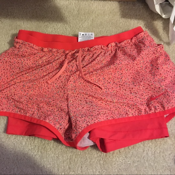 Sprinkles red orange running  NIKE shorts - Picture 1 of 5