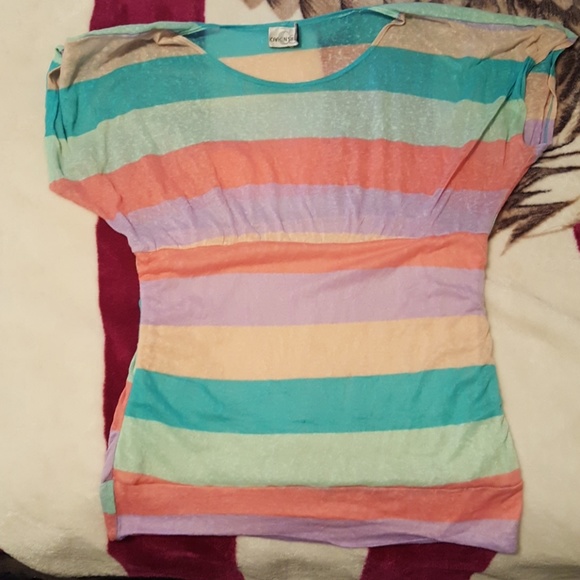 Beautiful soft pastel colors - Picture 4 of 4