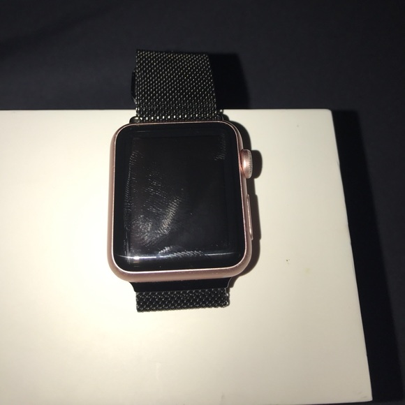 Series 1 Apple Watch With Original Packaging 💋