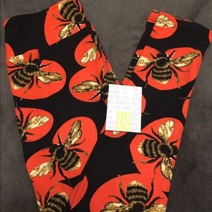 LulaRoe NWT OS-Bees