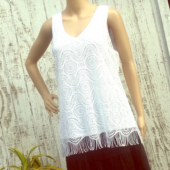 Cable & Gauge Tops - Cable and Gage Fringed Breezy White Top