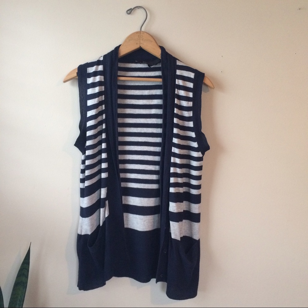 BCBG Max Azria Sweater Sleeveless Cardigan