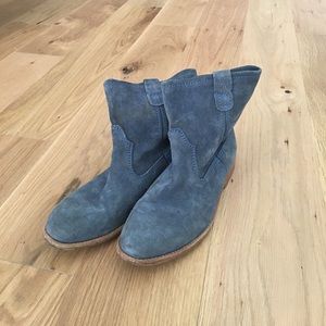 Blue suede bootie