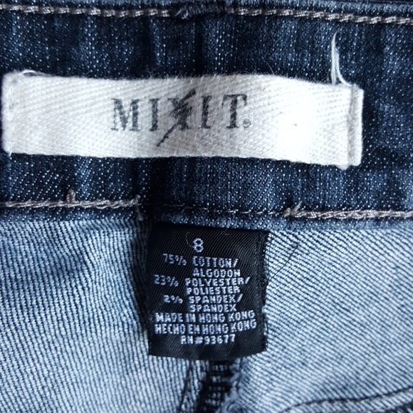 Jeans - Picture 4 of 4