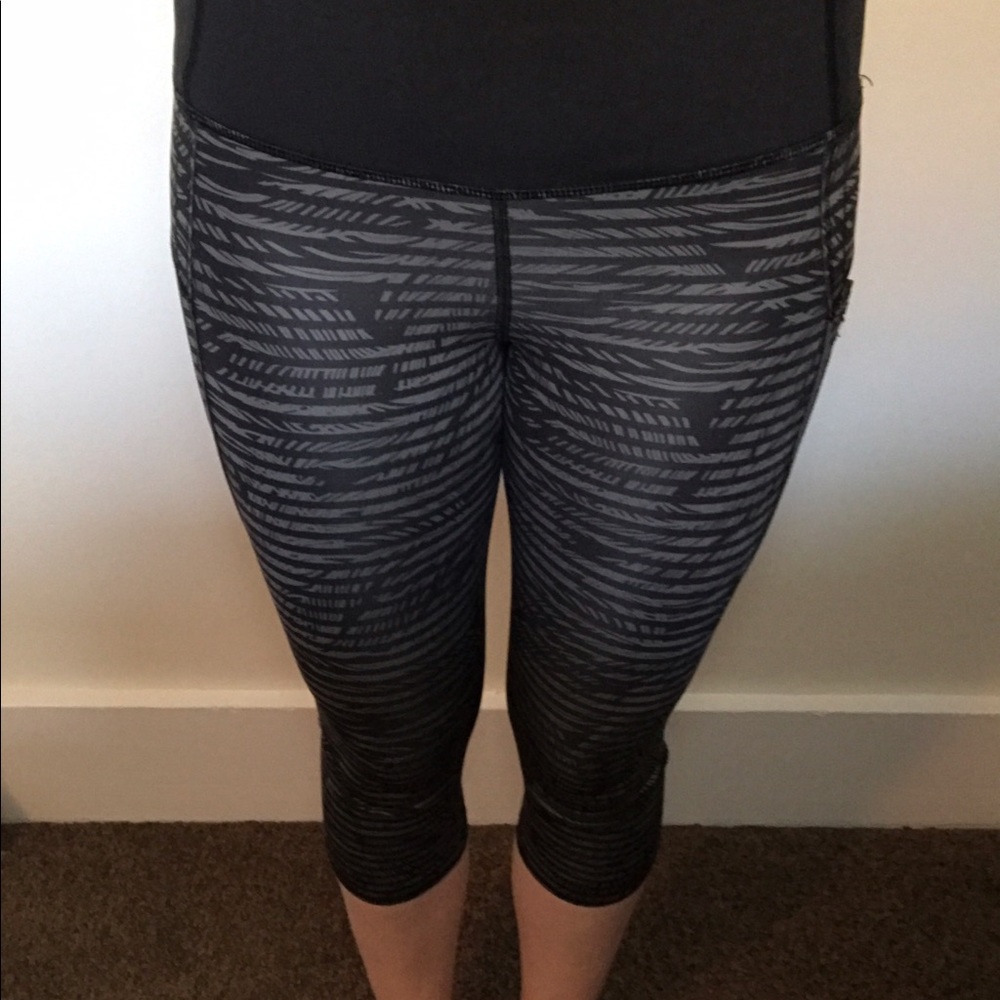 Lululemon Running Leggings w/ palm print