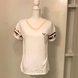 PINK VS T-shirt. Size M but is very big so fit a L