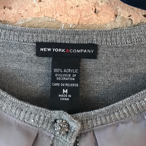 New York & Company Gray Button-up Sweater, Size M - Picture 3 of 3