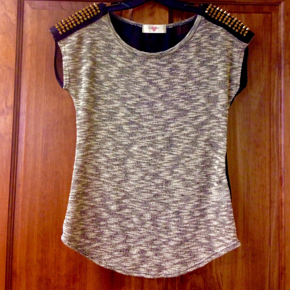 Blushed, Sz M Blouse
