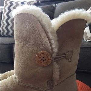 Bailey Uggs