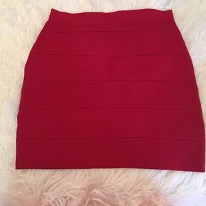 Stretch skirt in red