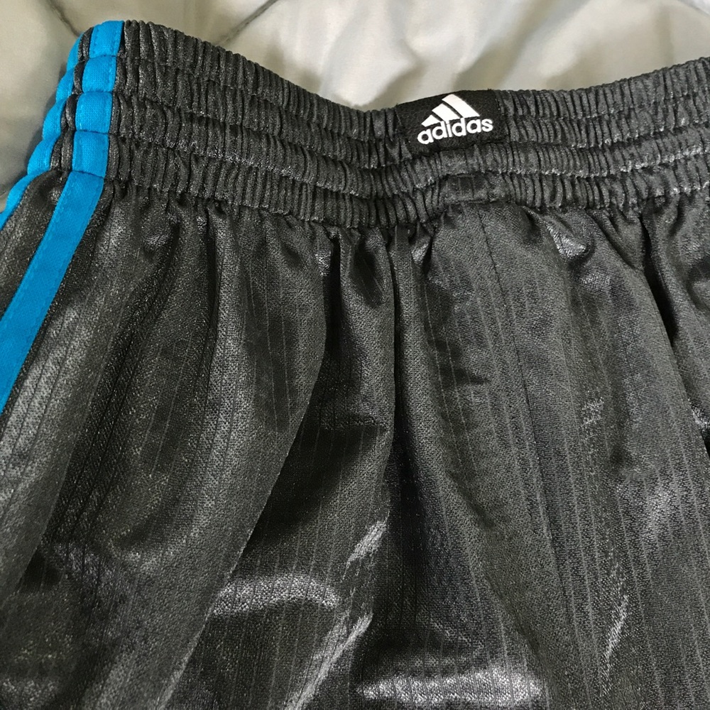 ADIDAS Shorts - Picture 5 of 7