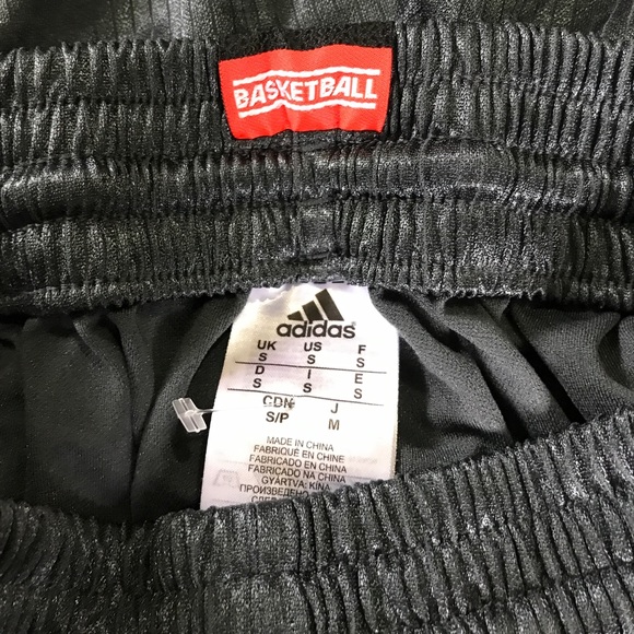 ADIDAS Shorts - Picture 6 of 7