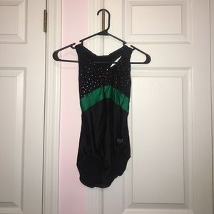 10.0 Gymnastics Leo
