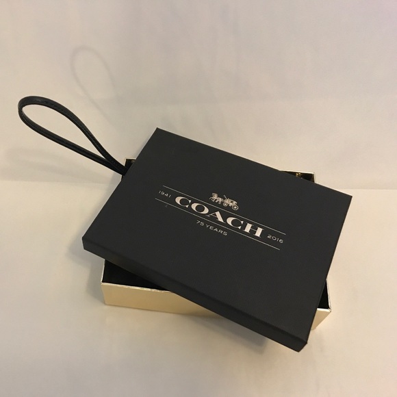 Coach wristlet. - Picture 2 of 3