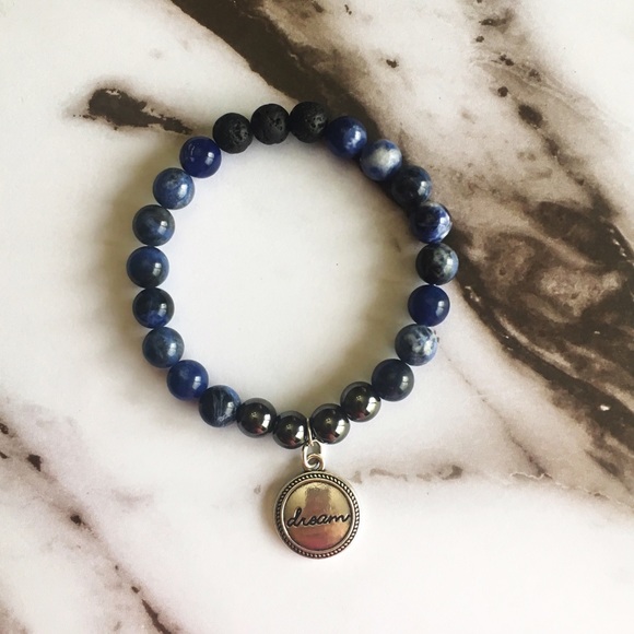 Gemstone Diffuser Bracelet for Insomnia - Picture 4 of 4