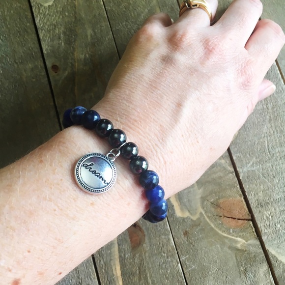 Gemstone Diffuser Bracelet for Insomnia - Picture 2 of 4