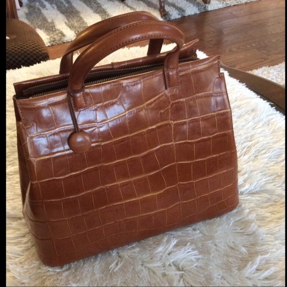 Monsac Handbags - 💞Super adorable purse💞luxury elegant