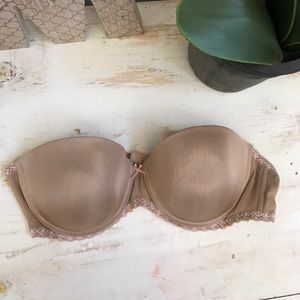 Strapless b.tempt'd padded bra 36b