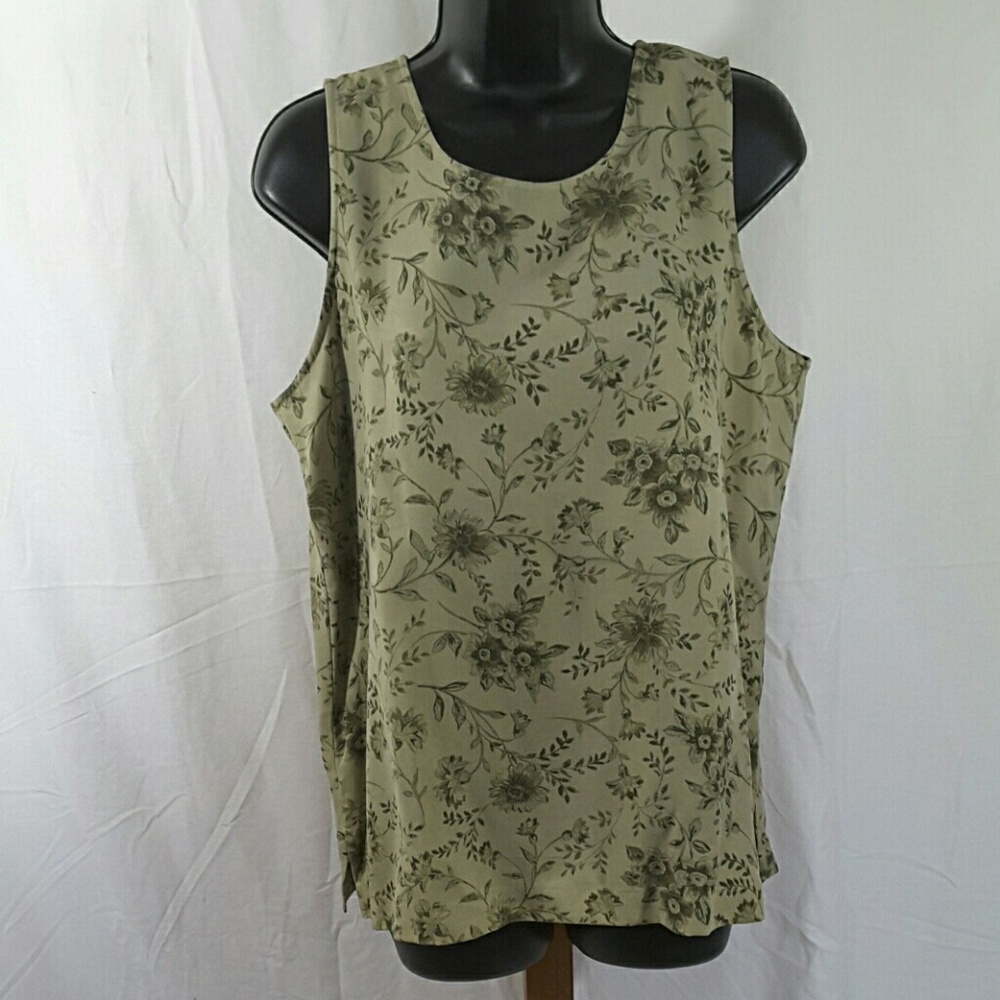 Karen Scott PL Green Sleeveless Shirt
