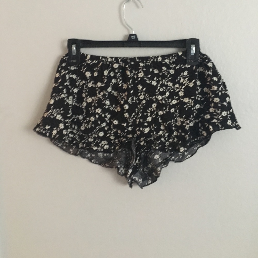 Comfy Flower Shorts