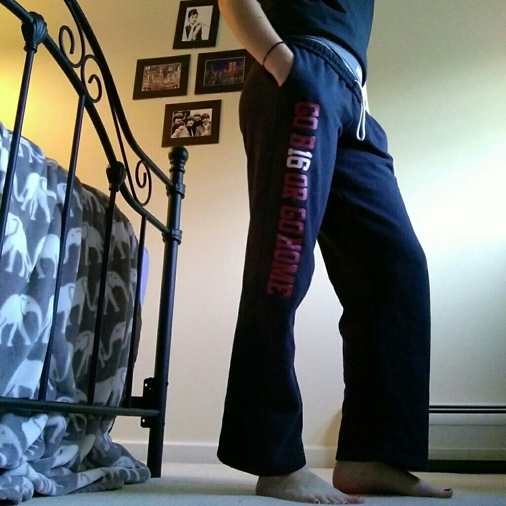 Sweatpants - Picture 3 of 3