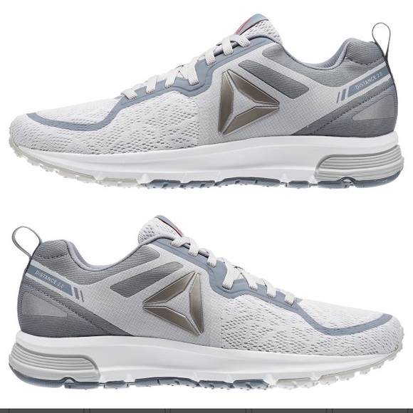 Reebok Shoes - NWOT Women's Reebok Distance 2.0