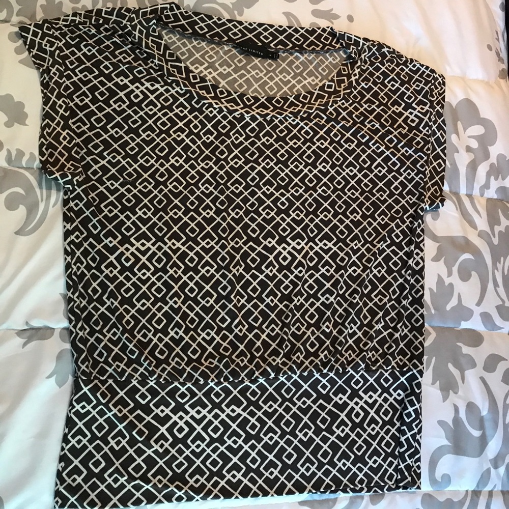 💎💎Beautiful Limited Top - Picture 4 of 5