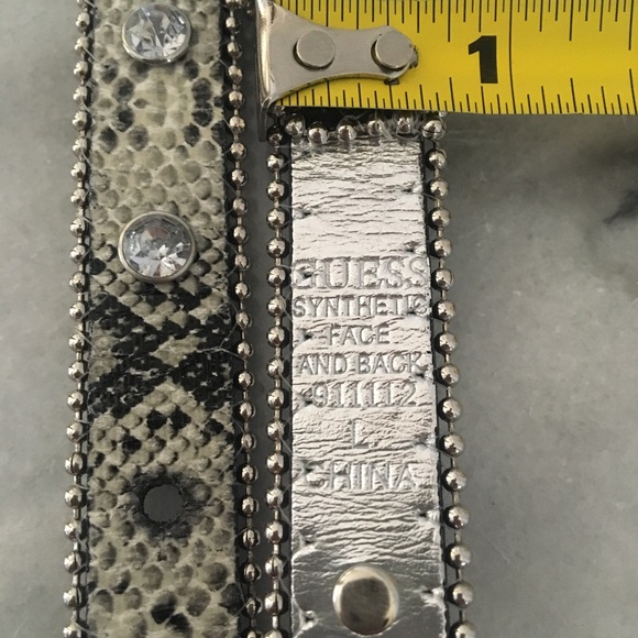 GueSs DiaMonD snAkeSkiN bElt - Picture 4 of 8
