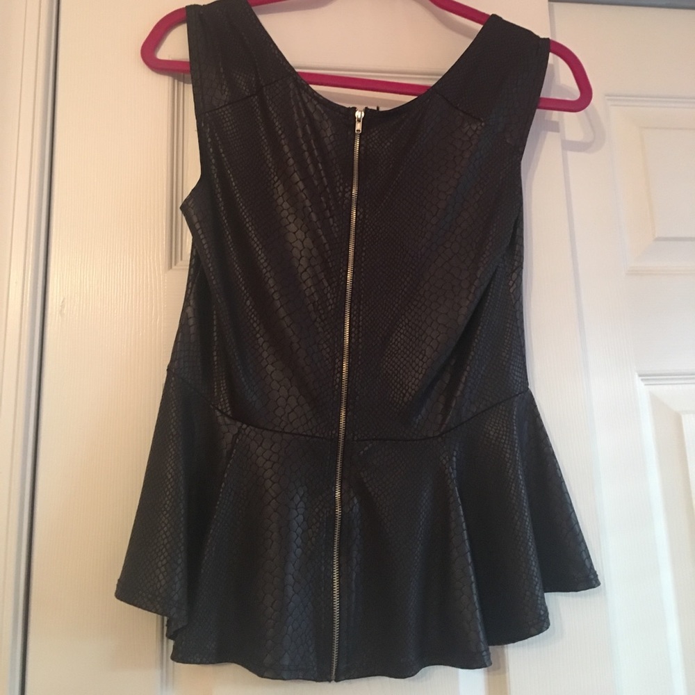 Snakeskin peplum top - Picture 4 of 5