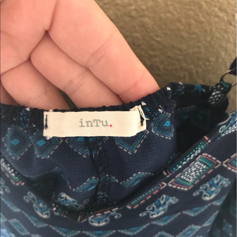 Blouse - Picture 2 of 2