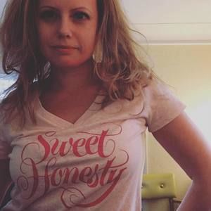 Meet your Posher, Leah