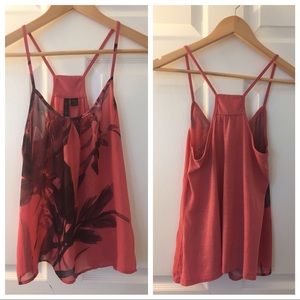 Coral and flower tank