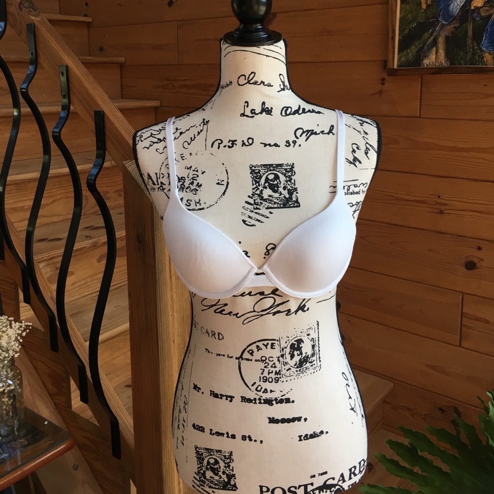 White underwire bra 34B