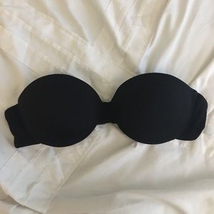 34 Black Strapless Bra