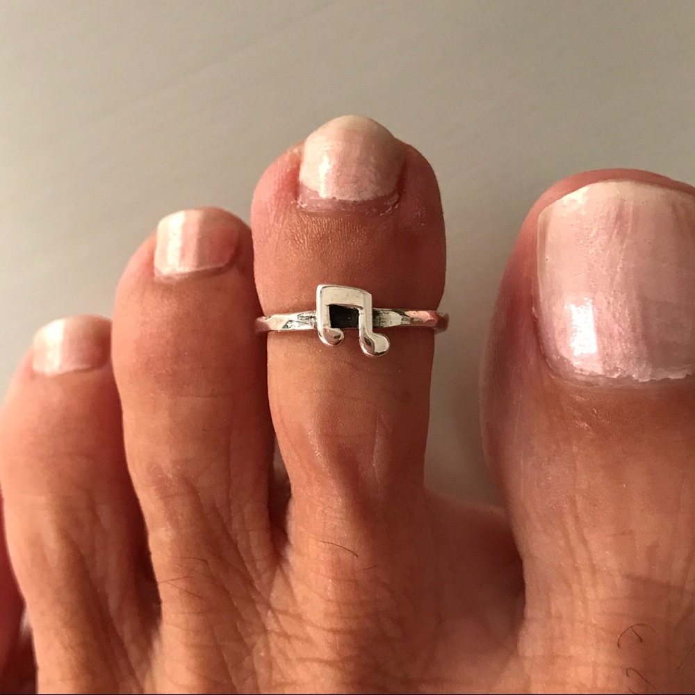 Sterling Silver Musical Note Toe Ring - image 1
