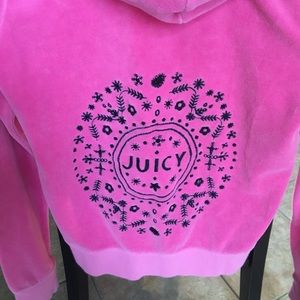 Embroidered Juicy sweatshirt.