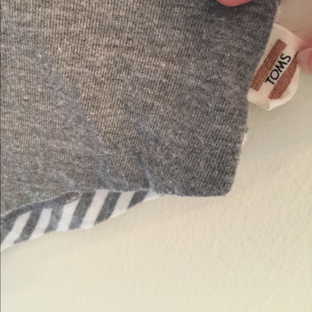 TOMS arrow graphic and striped T-shirt - Picture 5 of 5