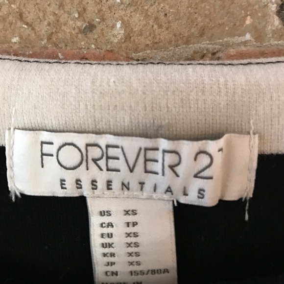 Forever 21 Essentials Classic Top, Size XS - Picture 2 of 3