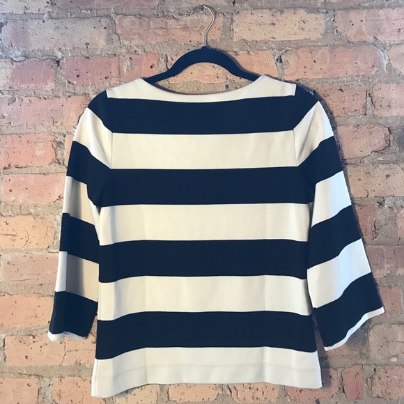 Forever 21 Essentials Classic Top, Size XS - Picture 3 of 3