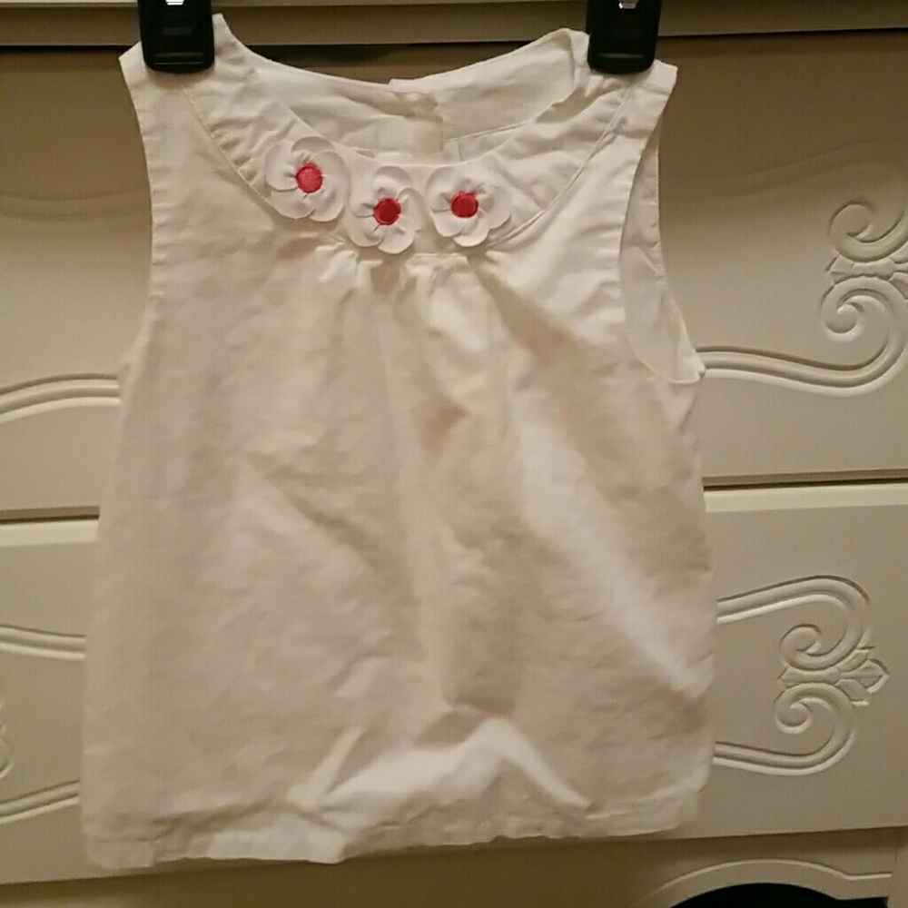 Top very cute and soft