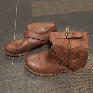 Cathy jean short boots