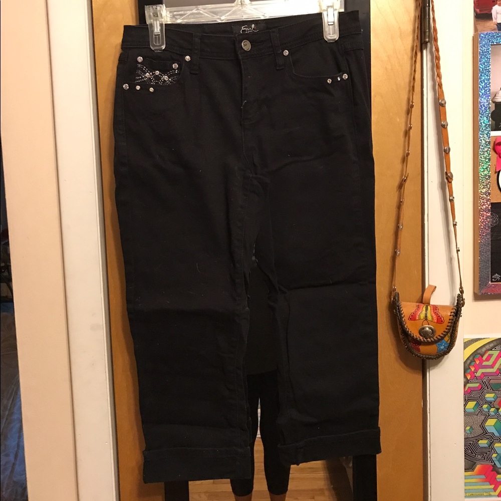 Earl Jeans Embellished Rhinestone Capris