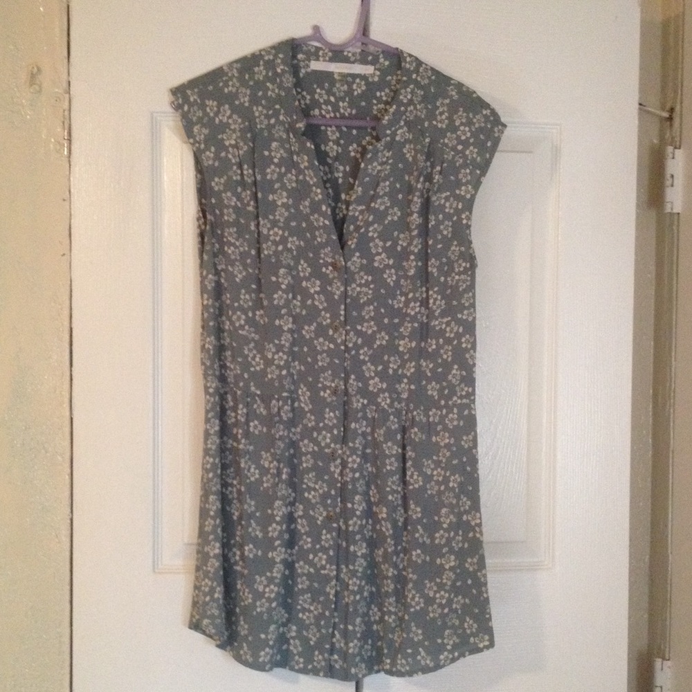 ModCloth floral button down tunic